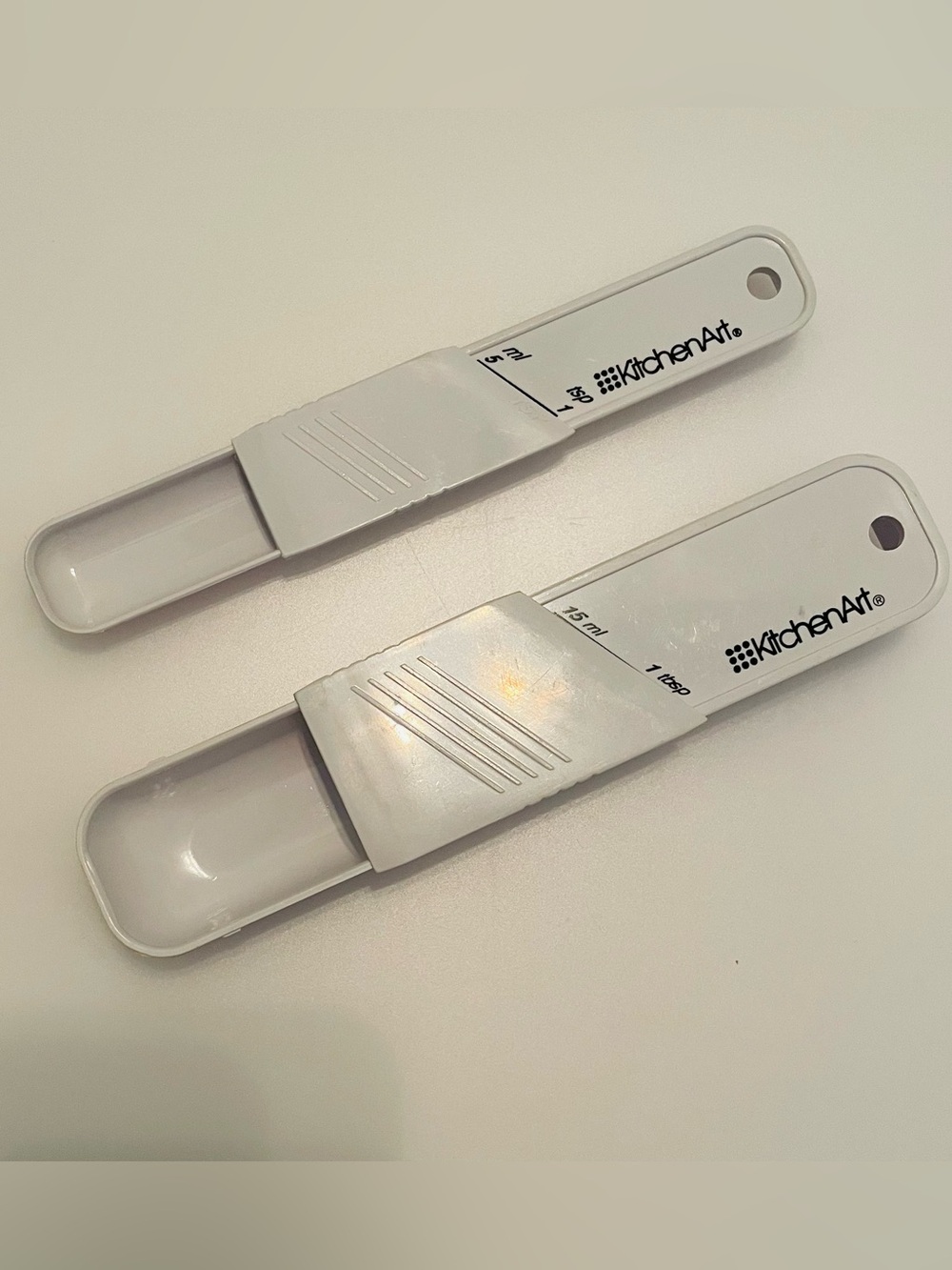 ⭐️ 5/$25 KitchenArt adjustable measuring spoon set